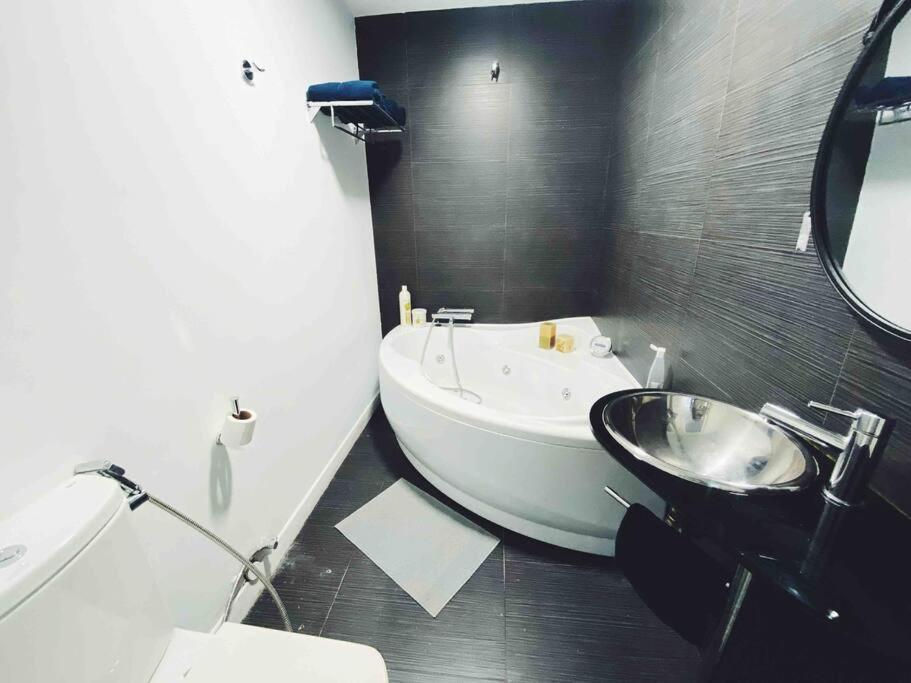 Апартаменты Precioso Apartamento Con Banera Hidromasaje Сопелана Экстерьер фото